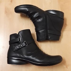 naturalizer cora booties